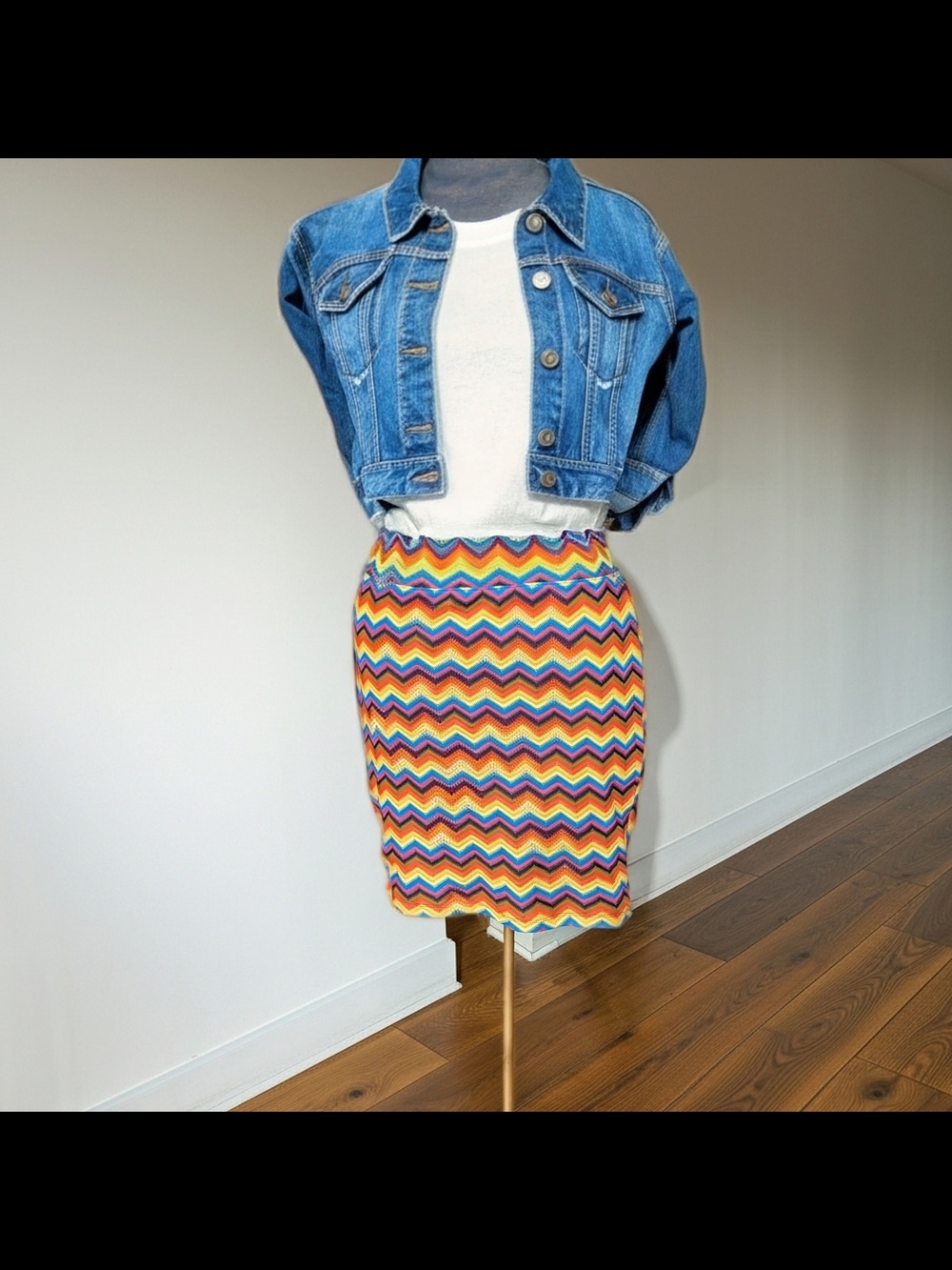 Target Pride 2022 Multicolor Chevron Mini Skirt - Vibrant Zigzag Festival Size M